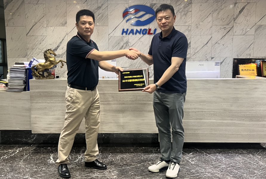 ��ͨ�عɶ����ܲ�¥��ǿһ��ݰ����ʨ����������������н���