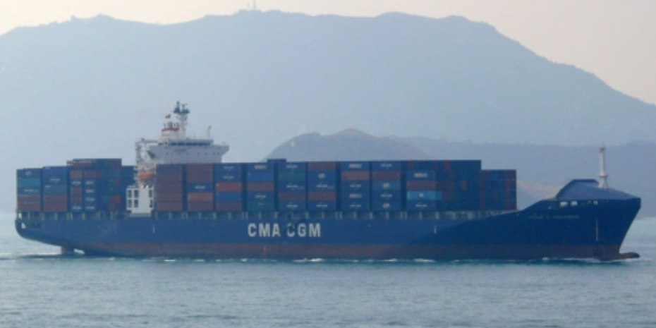 �����ͼ�װ�䴬�ᵼ�¿ڰ�ӵ����