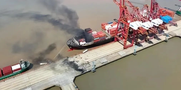 ͻ���ڰ����֣�