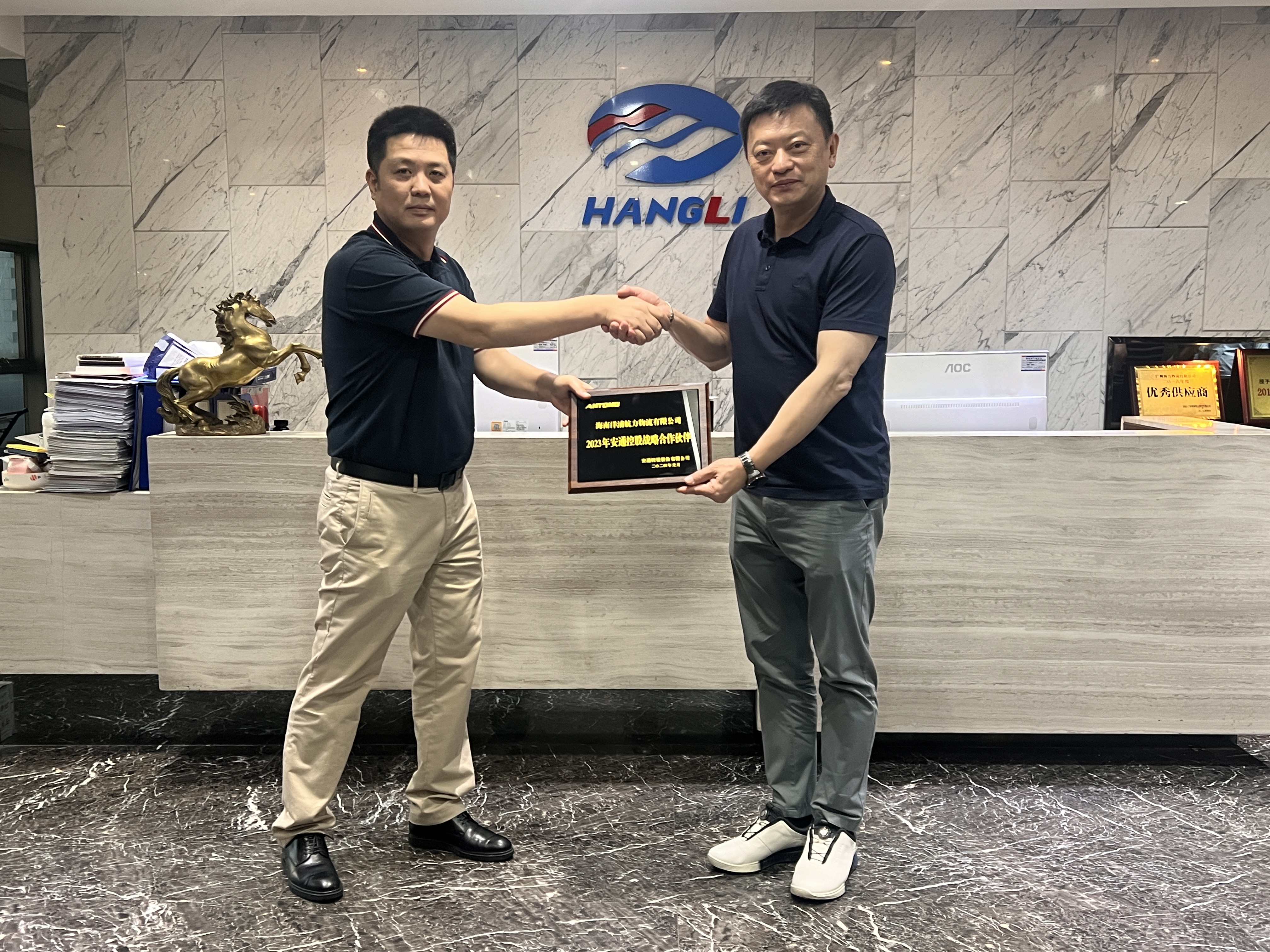 ��ʨ����ᡤ(�й���)�ٷ���վ